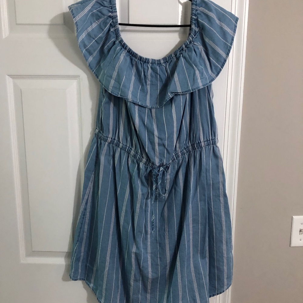 Universal Thread dress